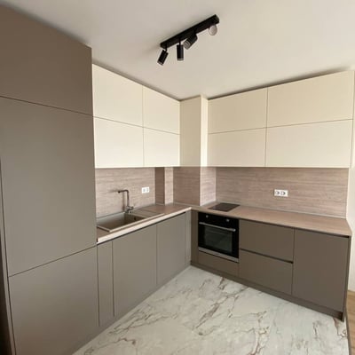 Vermietung einer komfortablen 2-Zimmer-Wohnung im Komplex Family Garden, Varna, Bulgarien